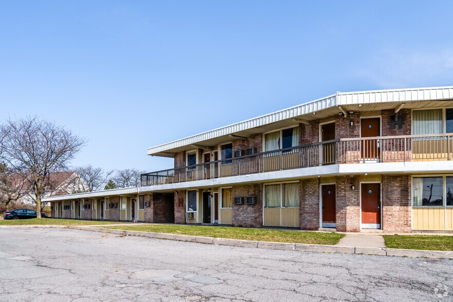 More Photos Of 4853 W Henrietta Rd, Henrietta Hotel For Sale