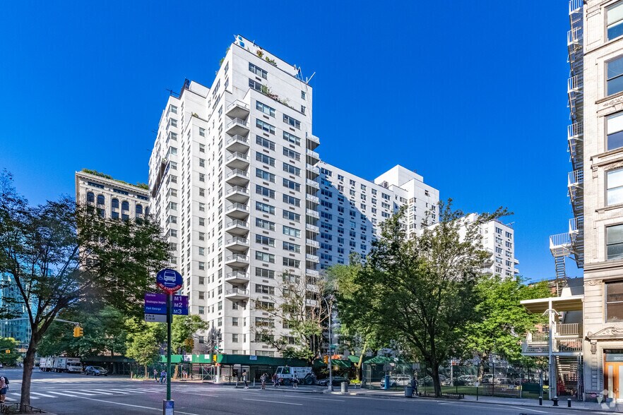 More Photos Of 784 Broadway, New York Apartments For Lease