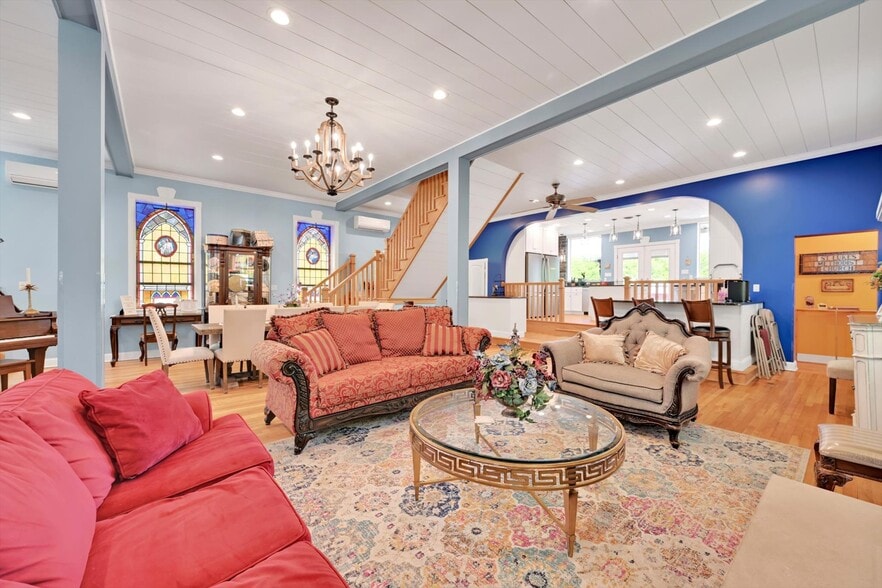 More Photos Of 279 Greenview Dr, Saylorsburg Religious Facility For Sale