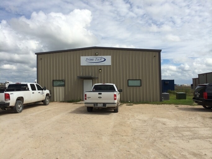 Primary Photo Of 2624 Highway 72, Three Rivers Warehouse For Lease