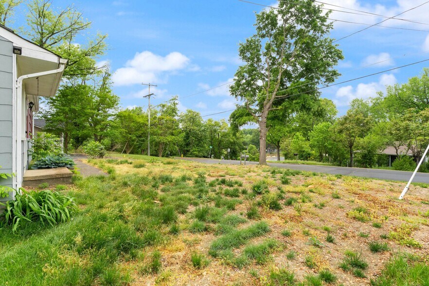 More Photos Of 17423 Wilson St, Dumfries Multifamily For Sale