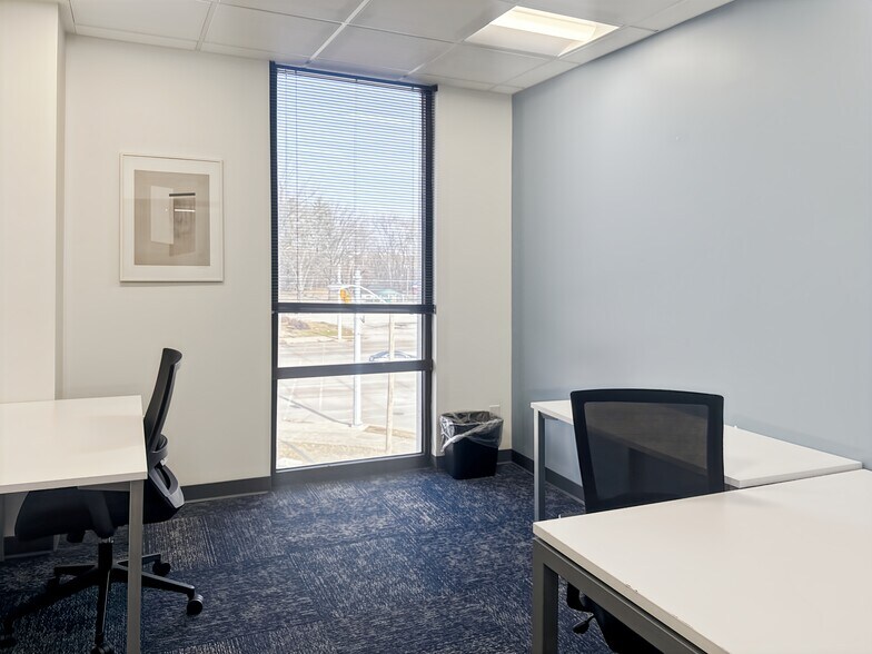 More Photos Of 3901 W 86th St, Indianapolis Coworking Space