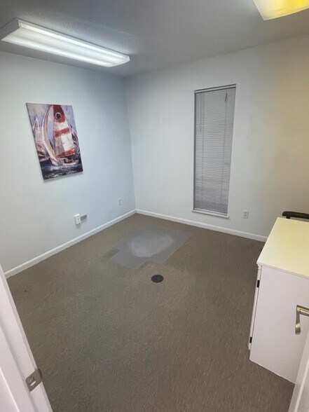 More Photos Of 225 Main St, Destin Office Residential For Lease