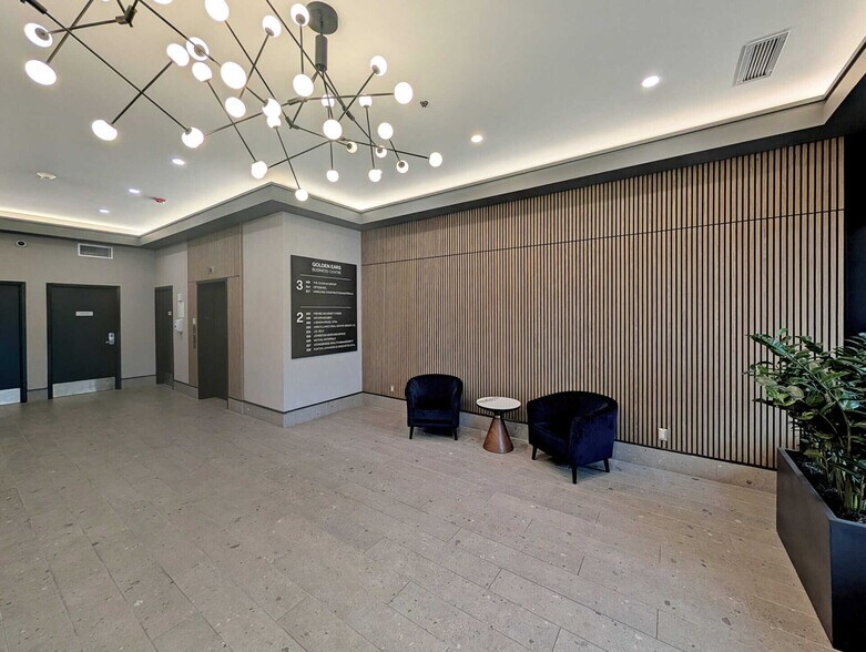 More Photos Of 9525 201st St, Langley Office For Lease