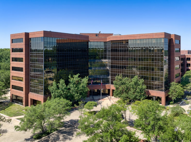 More Photos Of 909 E Southeast Loop 323, Tyler Office For Sale