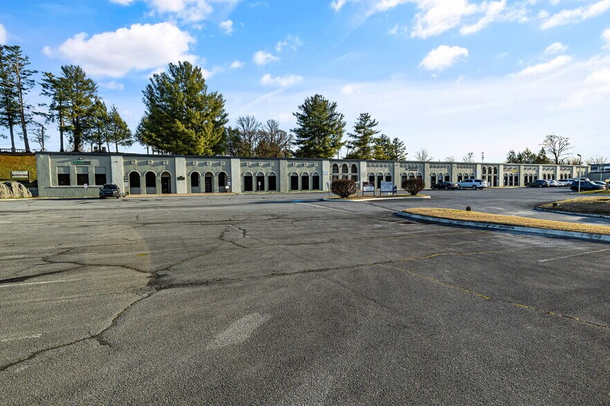 More Photos Of , Bristol Office For Sale