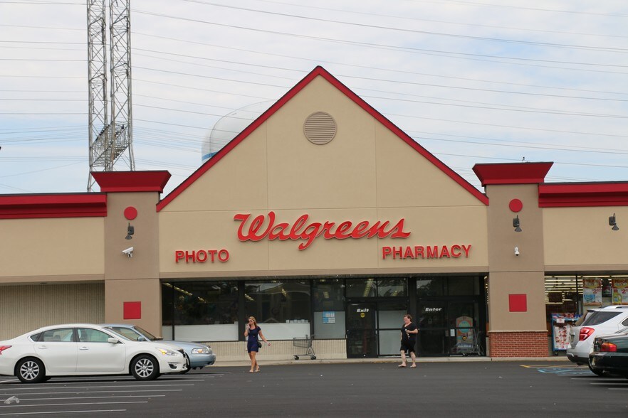 More Photos Of 426-521 Raritan St, Sayreville Freestanding For Lease