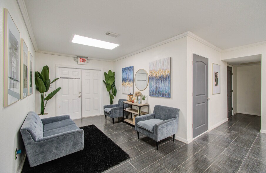 More Photos Of 7430 Rodgers Rd, Manvel Office Residential For Sale