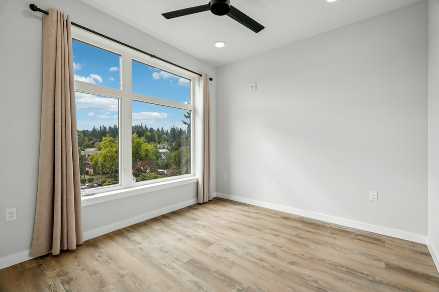 More Photos Of 120 Bush St S, Salem Apartments For Lease