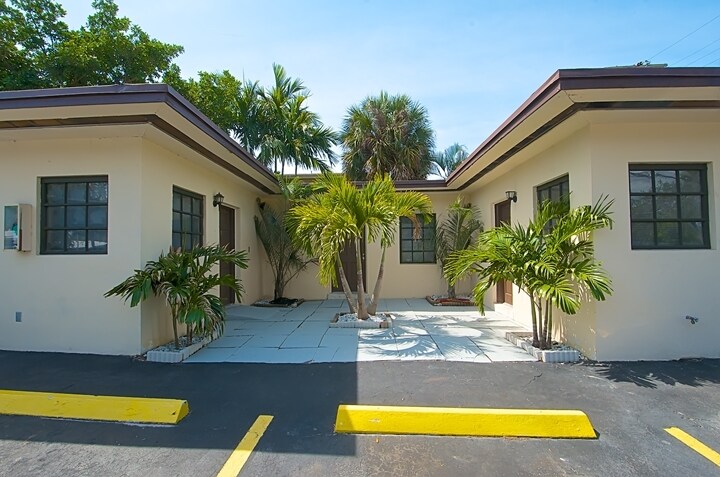 More Photos Of 844 NE 17th Way, Fort Lauderdale Apartments For Sale