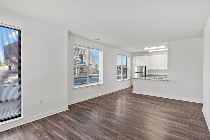 More Photos Of 451 Church St, Norfolk Apartments For Lease