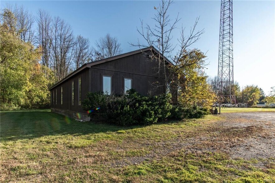 More Photos Of 2315 Knox St, Ogdensburg Medical For Sale
