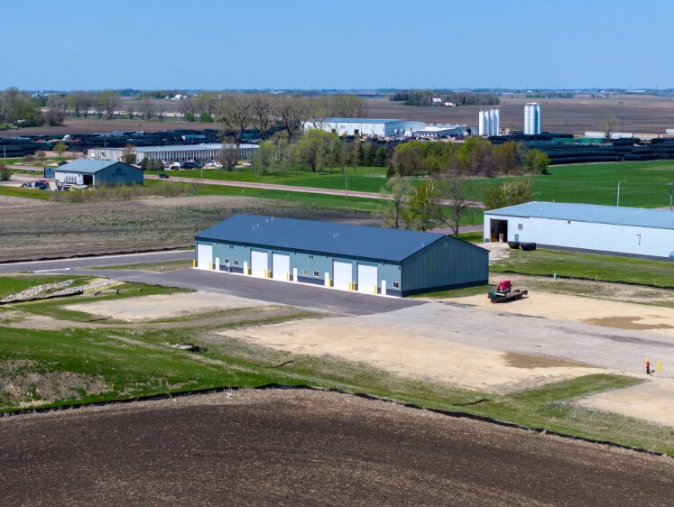 More Photos Of 700 Armstrong Dr, Fairmont Service For Sale