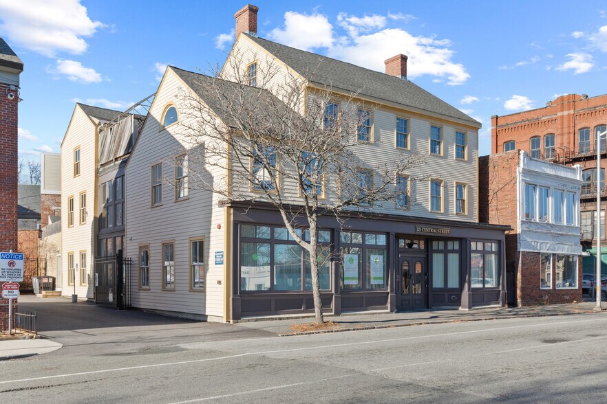 More Photos Of 321 Central St, Lowell Office Residential For Sale