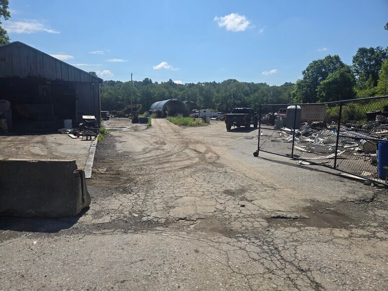 More Photos Of 1978 Route 9D, Wappingers Falls Land For Lease
