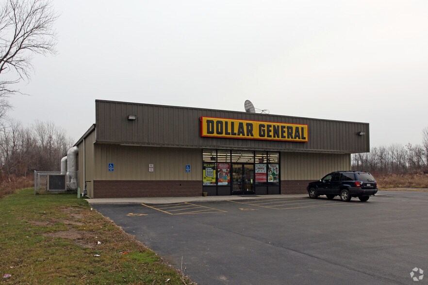 More Photos Of 1816 Lake Rd, Hamlin Freestanding For Sale