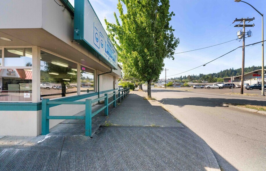 More Photos Of ,  General Retail For Sale