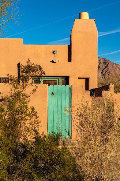 More Photos Of 405 Palm Canyon Dr, Borrego Springs Hotel For Sale