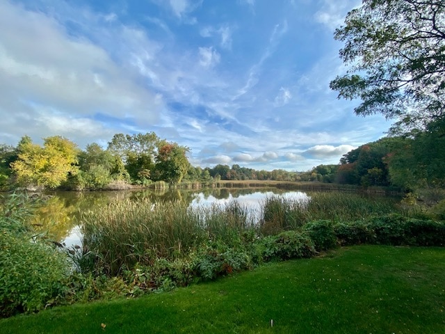 More Photos Of 5 Cherry Hill Dr, Danvers Medical For Lease