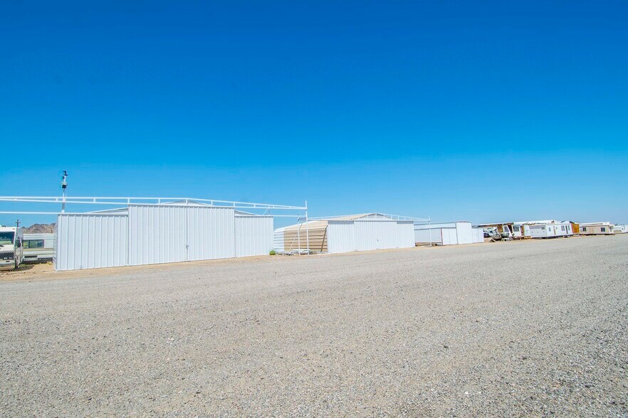 More Photos Of 1498 Main, Quartzsite Land For Sale