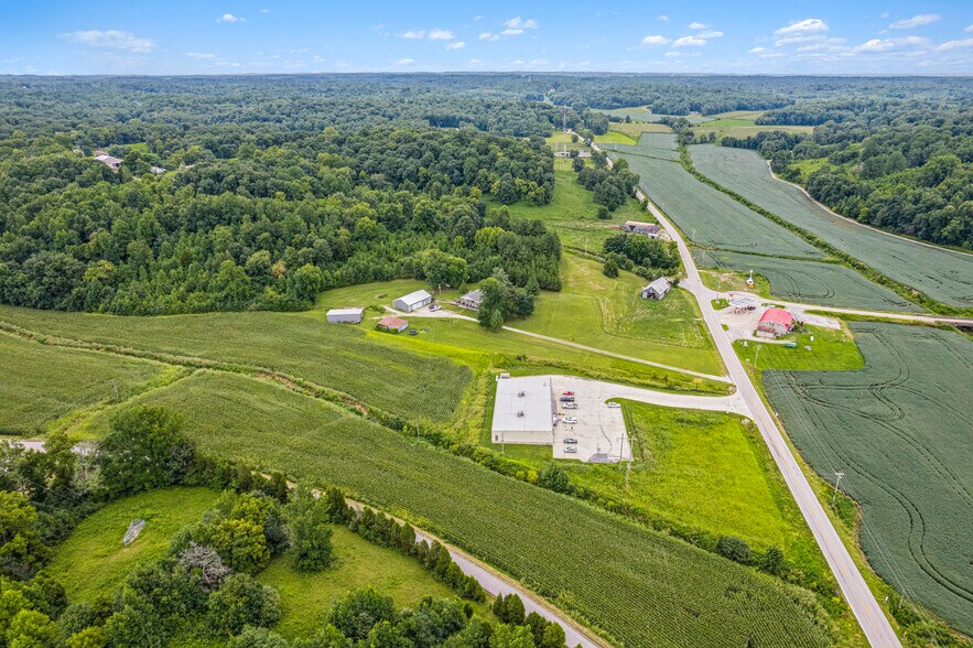 More Photos Of 9480 State Route 69, Hawesville General Retail For Sale