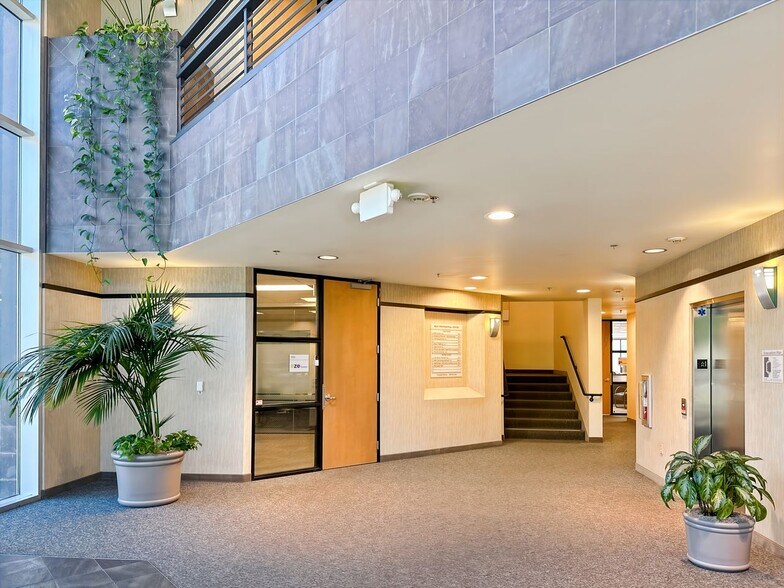More Photos Of 785 Orchard Dr, Folsom Coworking Space
