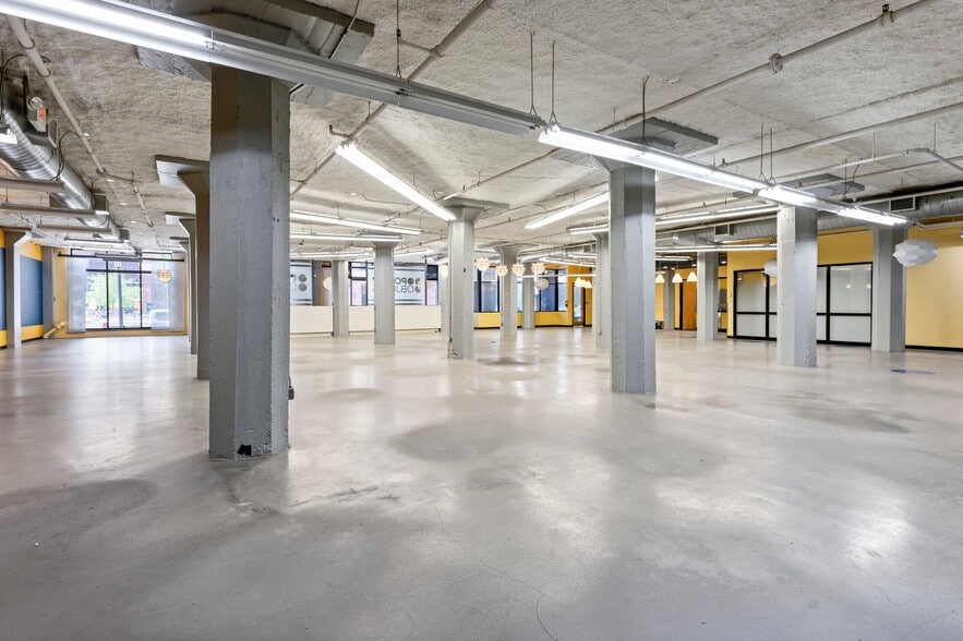 More Photos Of 718 Washington Ave N, Minneapolis Loft Creative Space For Sale
