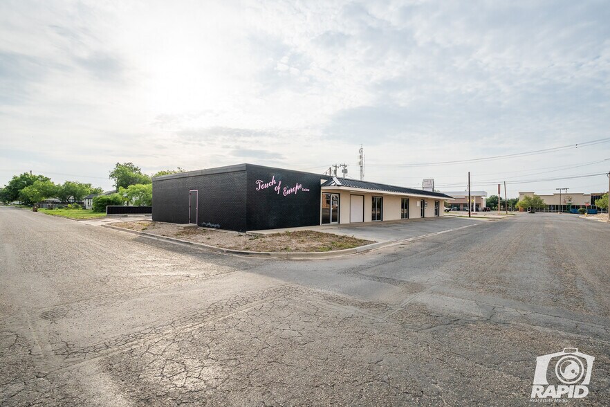 More Photos Of 72 Hassell St, San Angelo Specialty For Sale