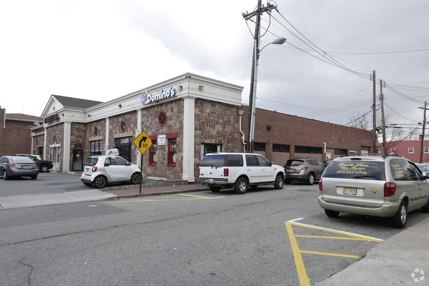 More Photos Of 147 Speedwell Ave, Morristown General Retail For Lease