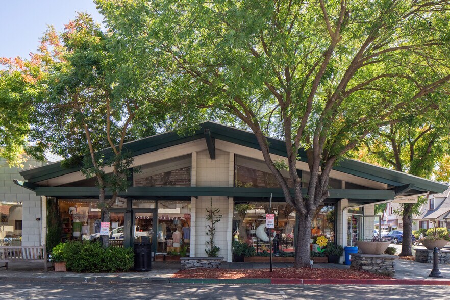 More Photos Of 293-295 State St, Los Altos Storefront For Lease