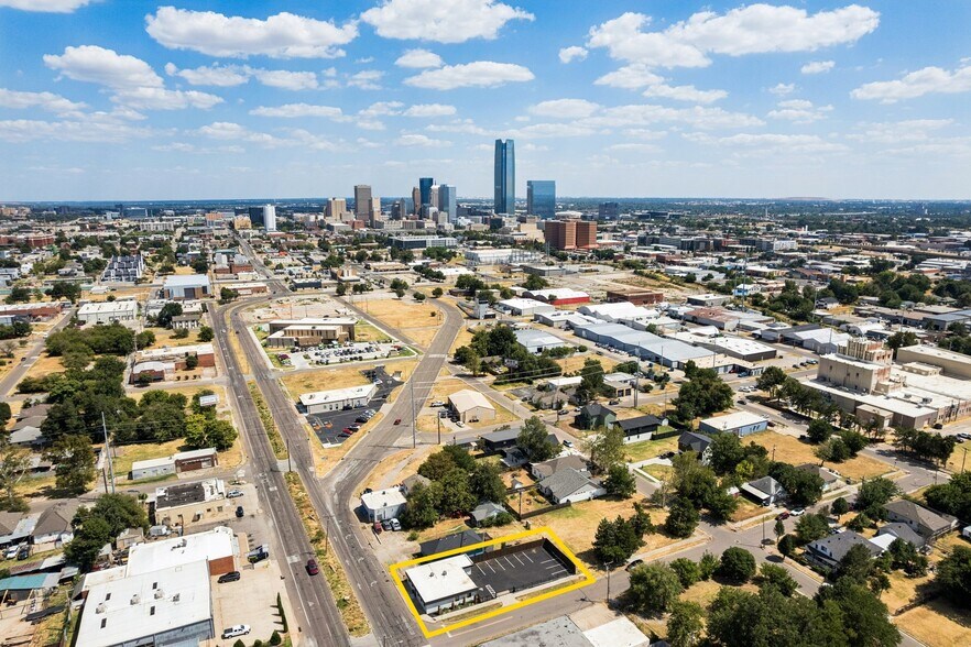 More Photos Of 1420 Linwood Blvd, Oklahoma City Office For Sale