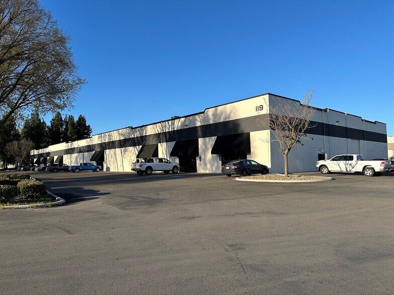 More Photos Of 119 Val Dervin Pky, Stockton Warehouse For Lease
