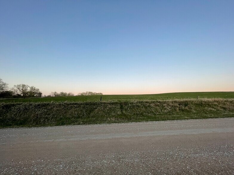 More Photos Of 56th, Raymond Land For Sale