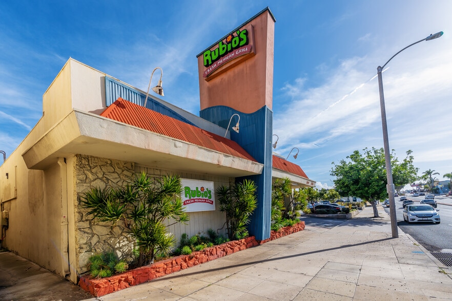 More Photos Of 2000-2008 N Sepulveda Blvd, Manhattan Beach Freestanding For Lease