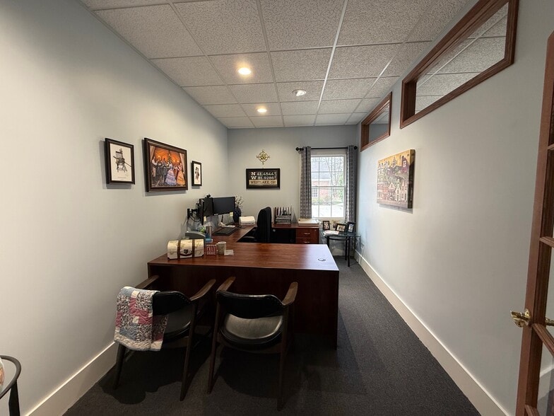 More Photos Of 28899 Center Ridge Rd, Westlake Medical For Sale