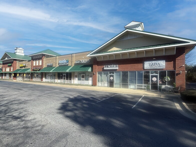 More Photos Of 3463 Lawrenceville Suwanee Rd, Suwanee Unknown For Lease