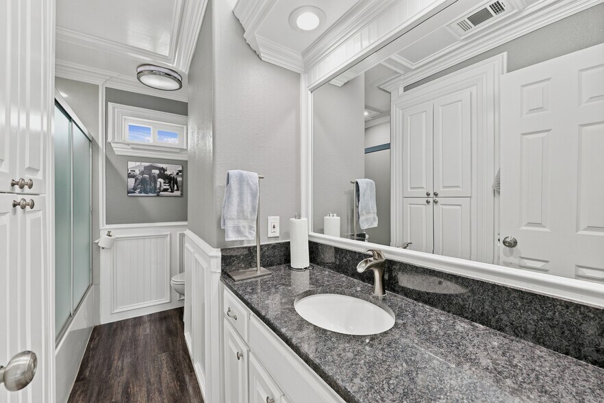 More Photos Of 2632 Howell Dr, Venus Land For Sale