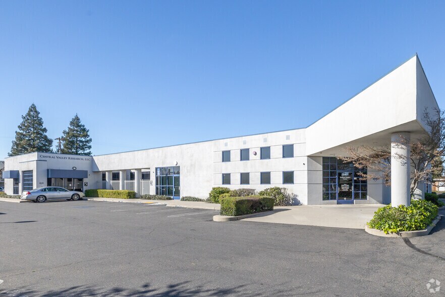 Primary Photo Of 400 E Orangeburg Ave, Modesto Medical For Sale