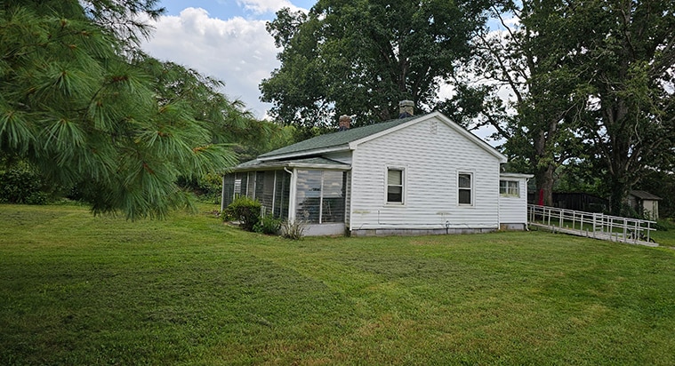 More Photos Of 17471 Hewlett Rd, Beaverdam Land For Sale