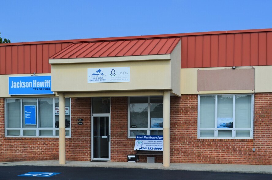 More Photos Of Us 460 @ US 460 Near SR 24, Appomattox Unknown For Lease