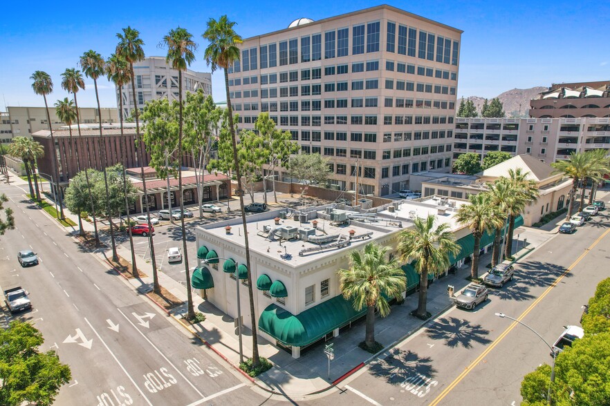 More Photos Of 3516 9th St, Riverside Office For Lease