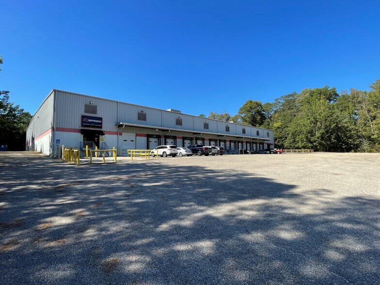 More Photos Of 5960 Greenwood Pky, Bessemer Racetrack For Lease