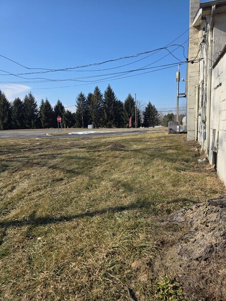 More Photos Of 12240 S Dixie, La Salle Convenience Store For Sale