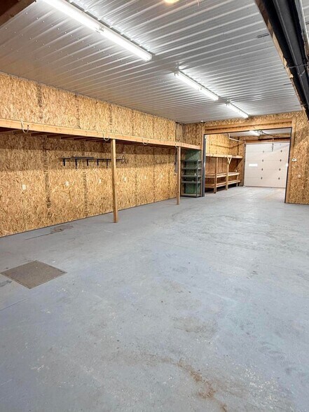 More Photos Of 232 Main St, Otho Storefront For Sale
