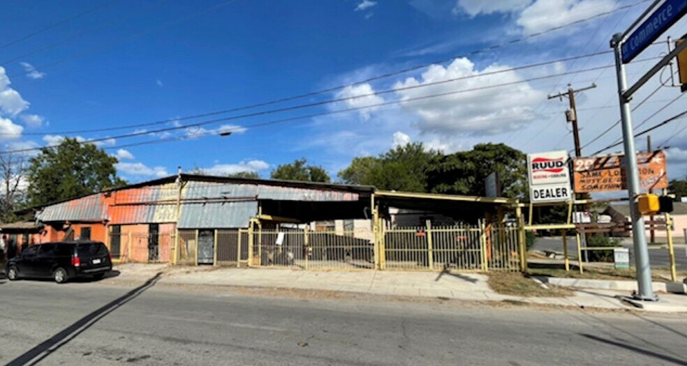More Photos Of 3135 W Commerce St, San Antonio Land For Sale