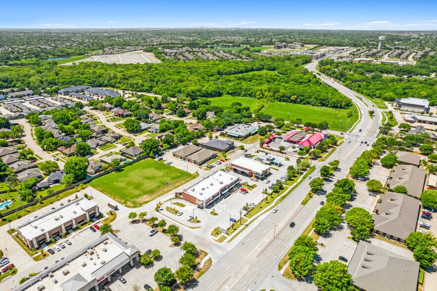 More Photos Of 2761 Virginia Pky, McKinney General Retail For Sale