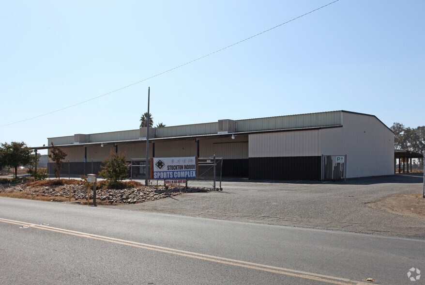 Primary Photo Of 3251 N Ad Art Rd, Stockton Warehouse For Lease