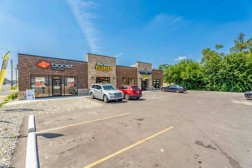 More Photos Of 12730 W 7 Mile Rd, Detroit Freestanding For Sale