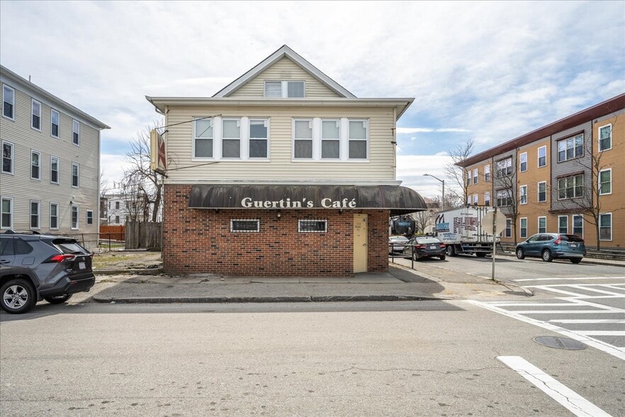 More Photos Of 73 Southgate St, Worcester General Retail For Sale