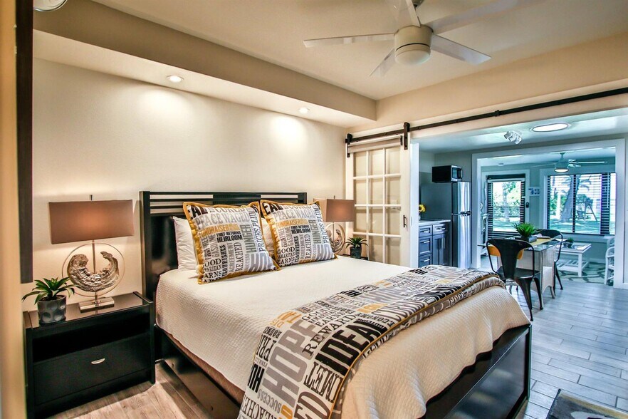 More Photos Of 11450 S Indian River Dr, Sebastian Hotel For Sale